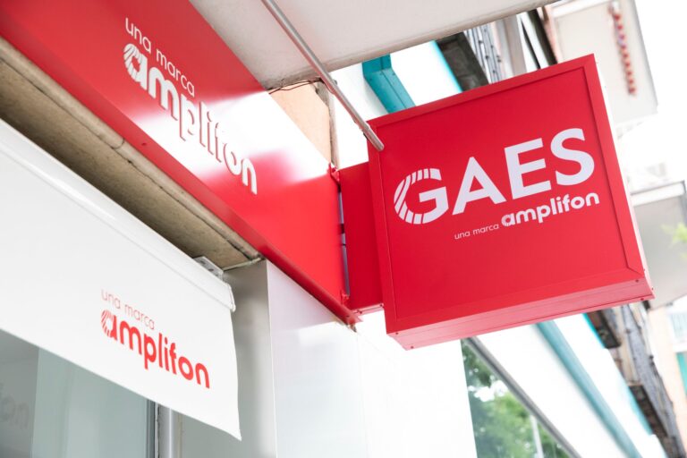 Mantenimiento de 340 tiendas GAES (Grupo Amplifon)
